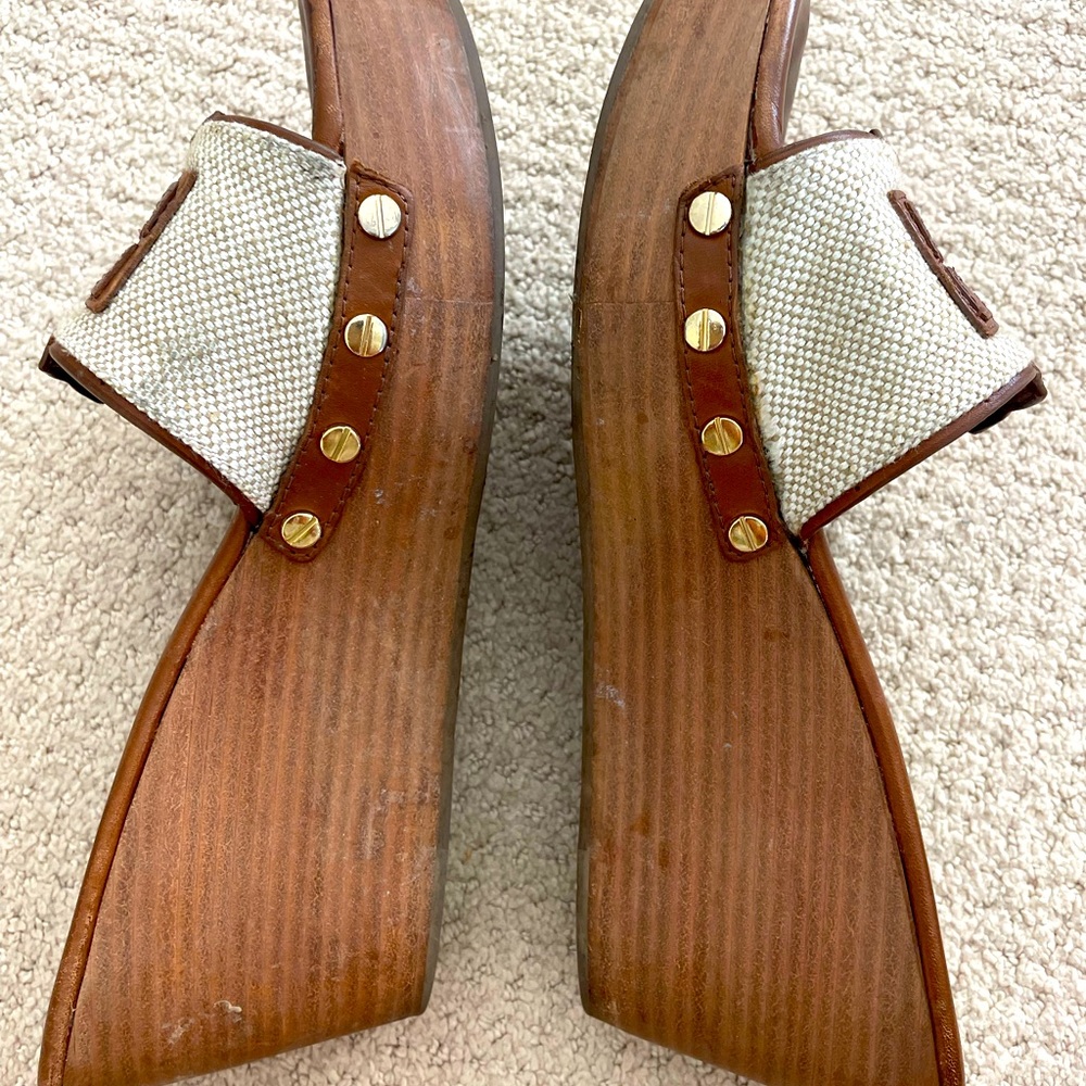 Tory Burch wedge - Picture 2 of 6